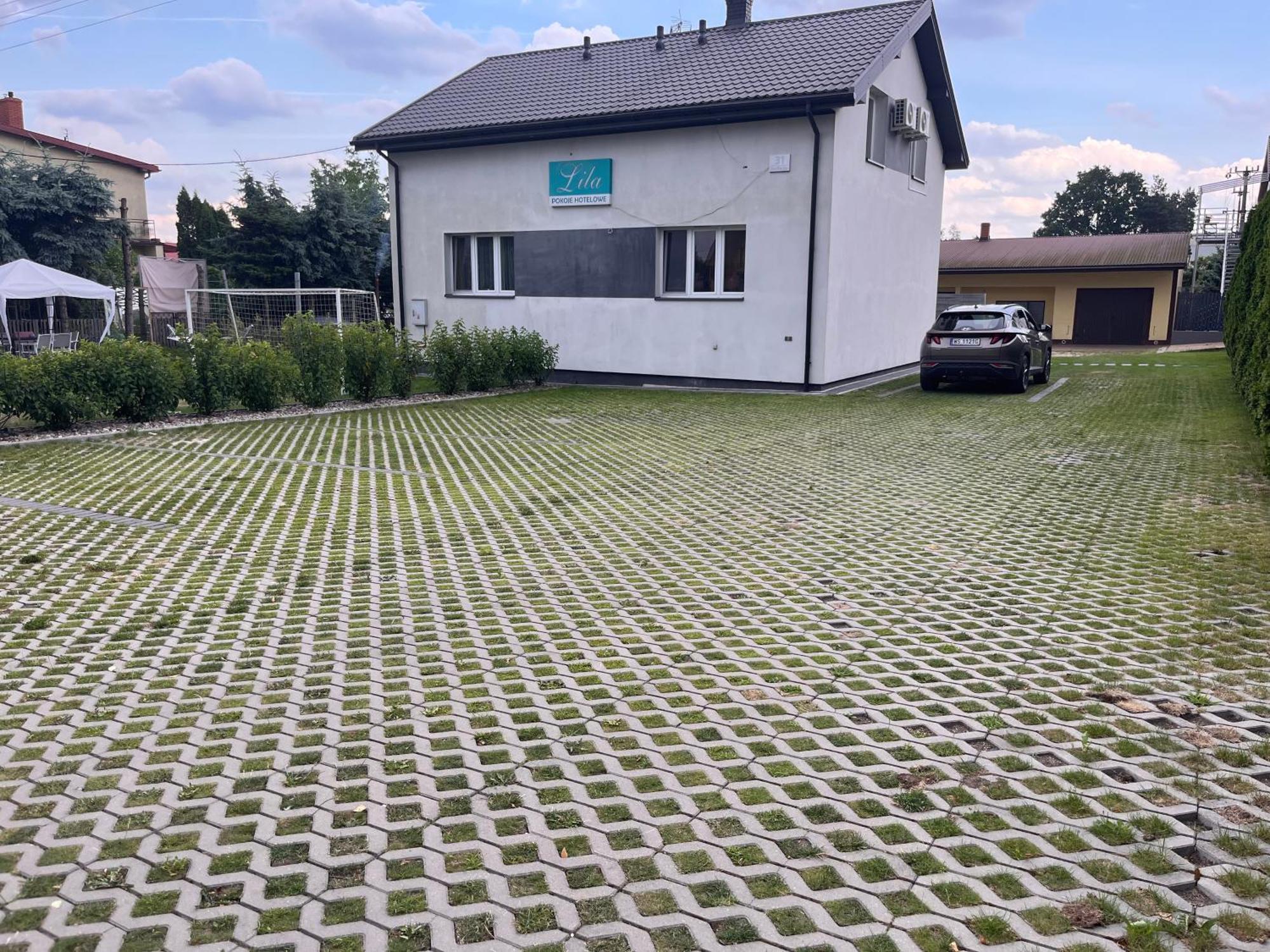 Pokoje Hotelowe "Lila" Siedlce Esterno foto